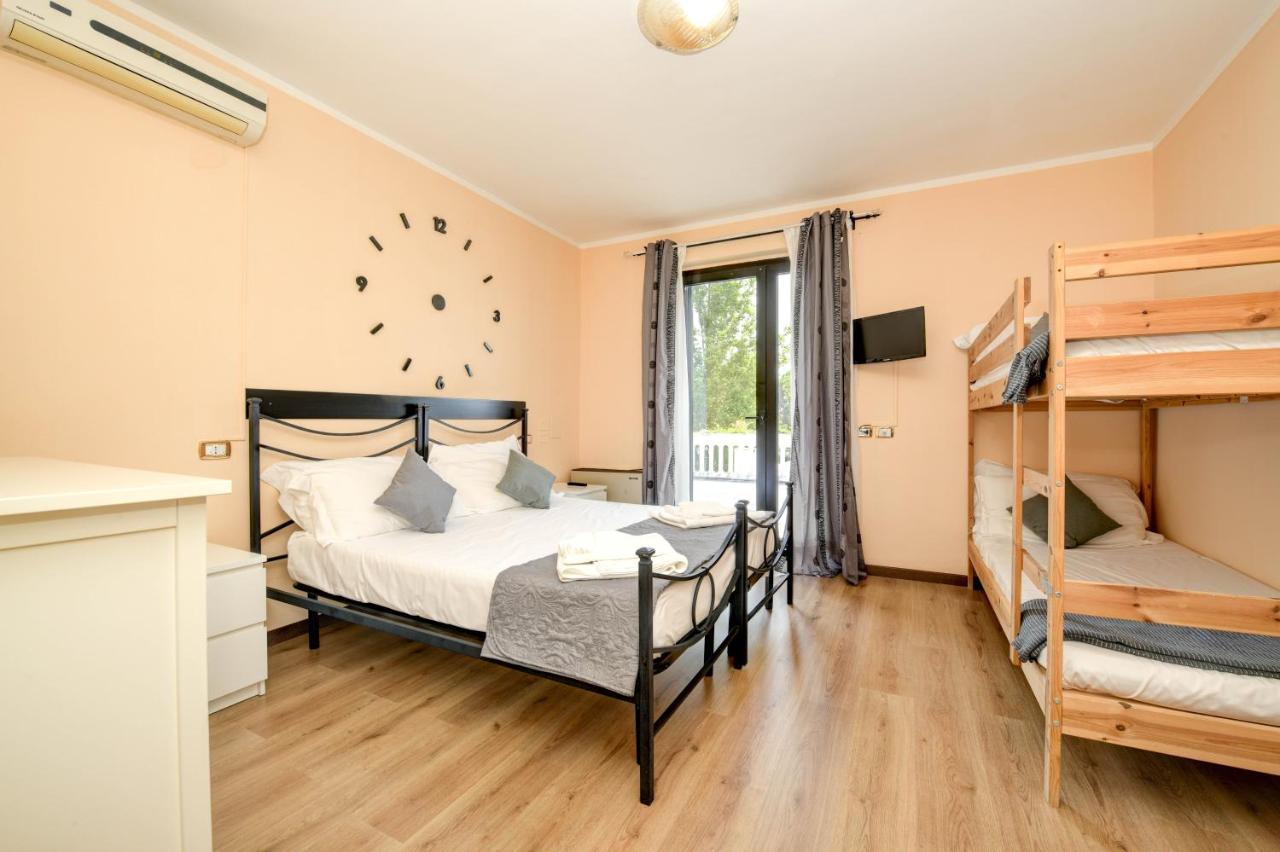 A.G. Holiday Hotel Sirmione Luaran gambar