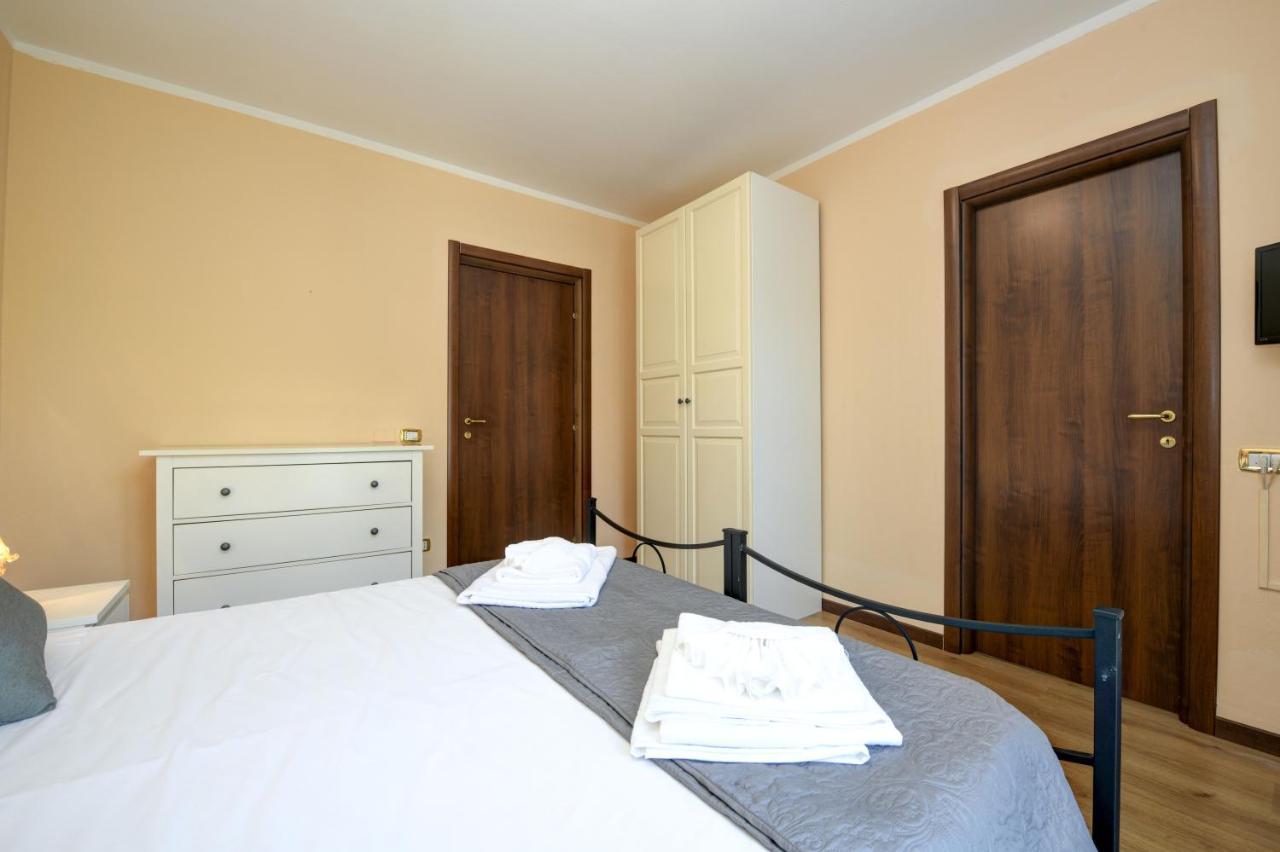 A.G. Holiday Hotel Sirmione Luaran gambar