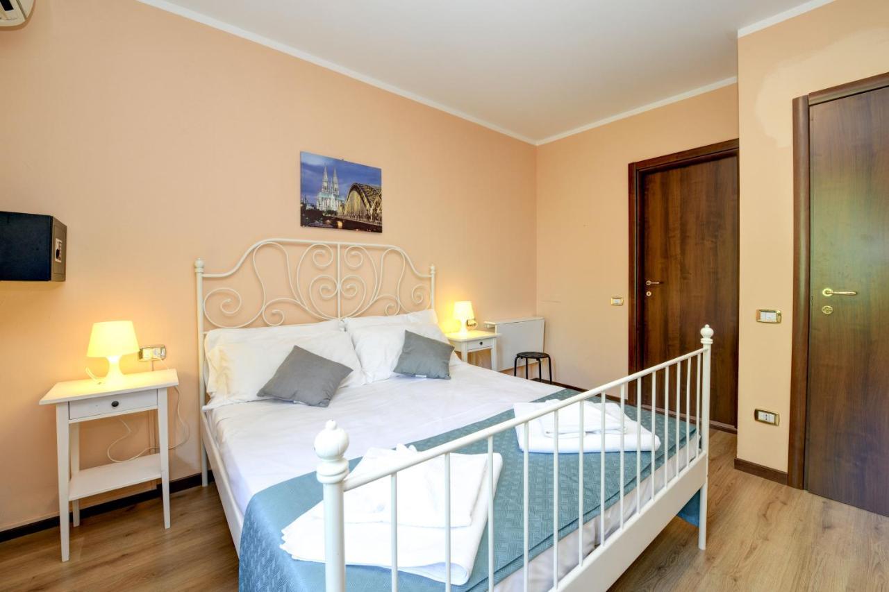 A.G. Holiday Hotel Sirmione Luaran gambar