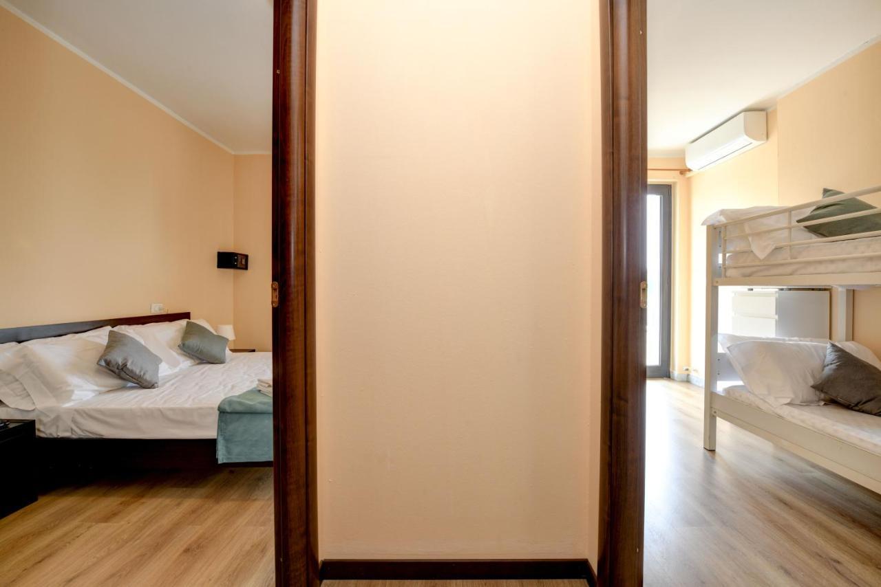 A.G. Holiday Hotel Sirmione Luaran gambar