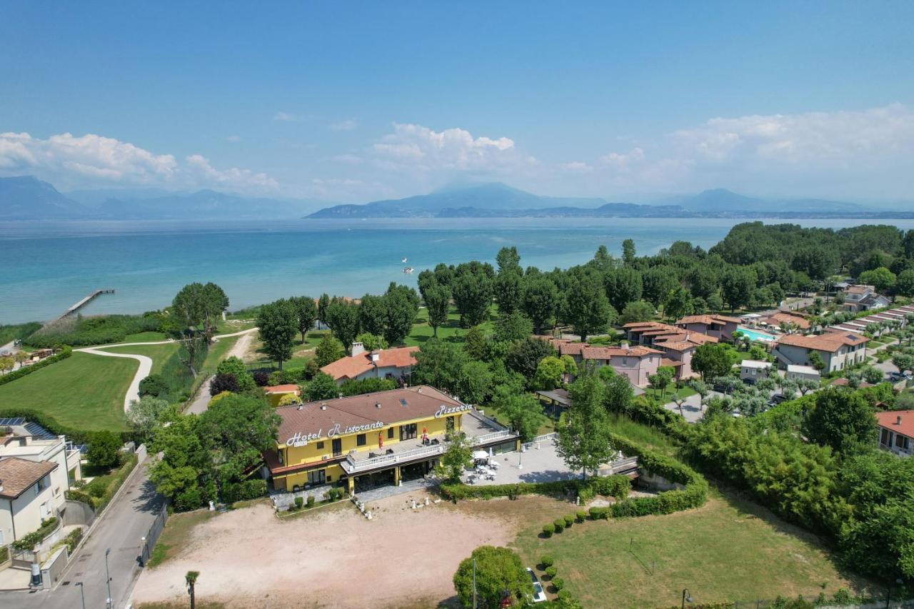 A.G. Holiday Hotel Sirmione Luaran gambar